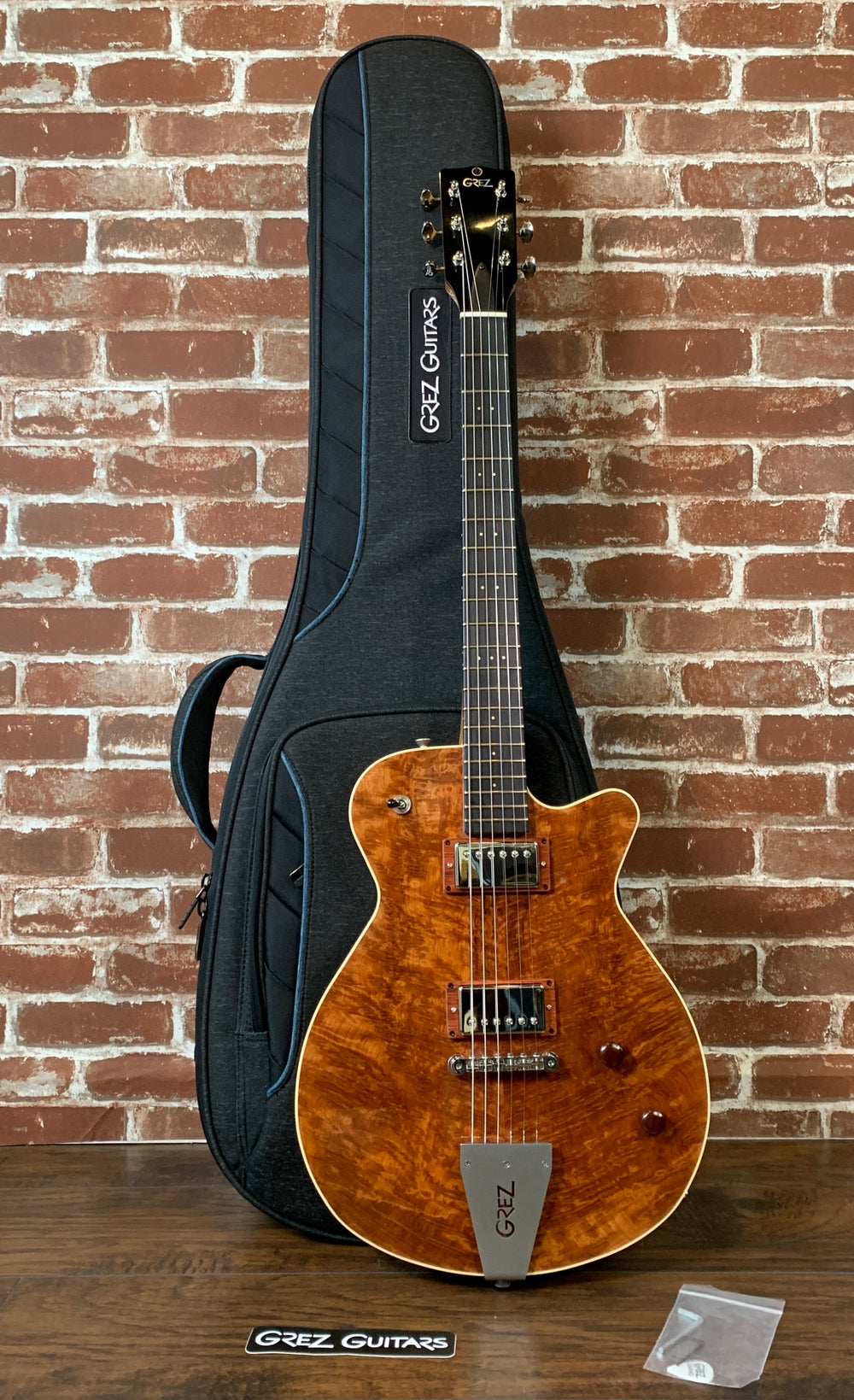 Grez Guitars Mendocino Custom, 2020, Natural Burl Redwood Top, Lollar HB's (Authorized Dealer)